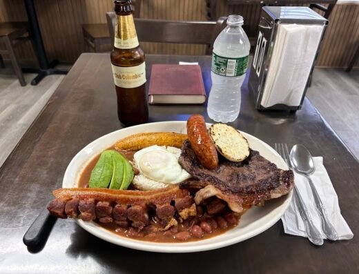 Donde El Paisa Restaurant & Bakery