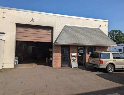 Rick’s Auto Center